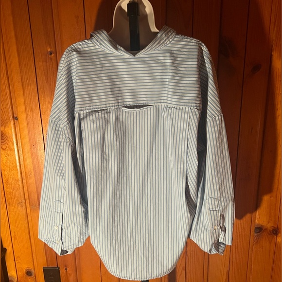 Citizens of Humanity Kayla Shirt, size Medium - Picture 4 of 7